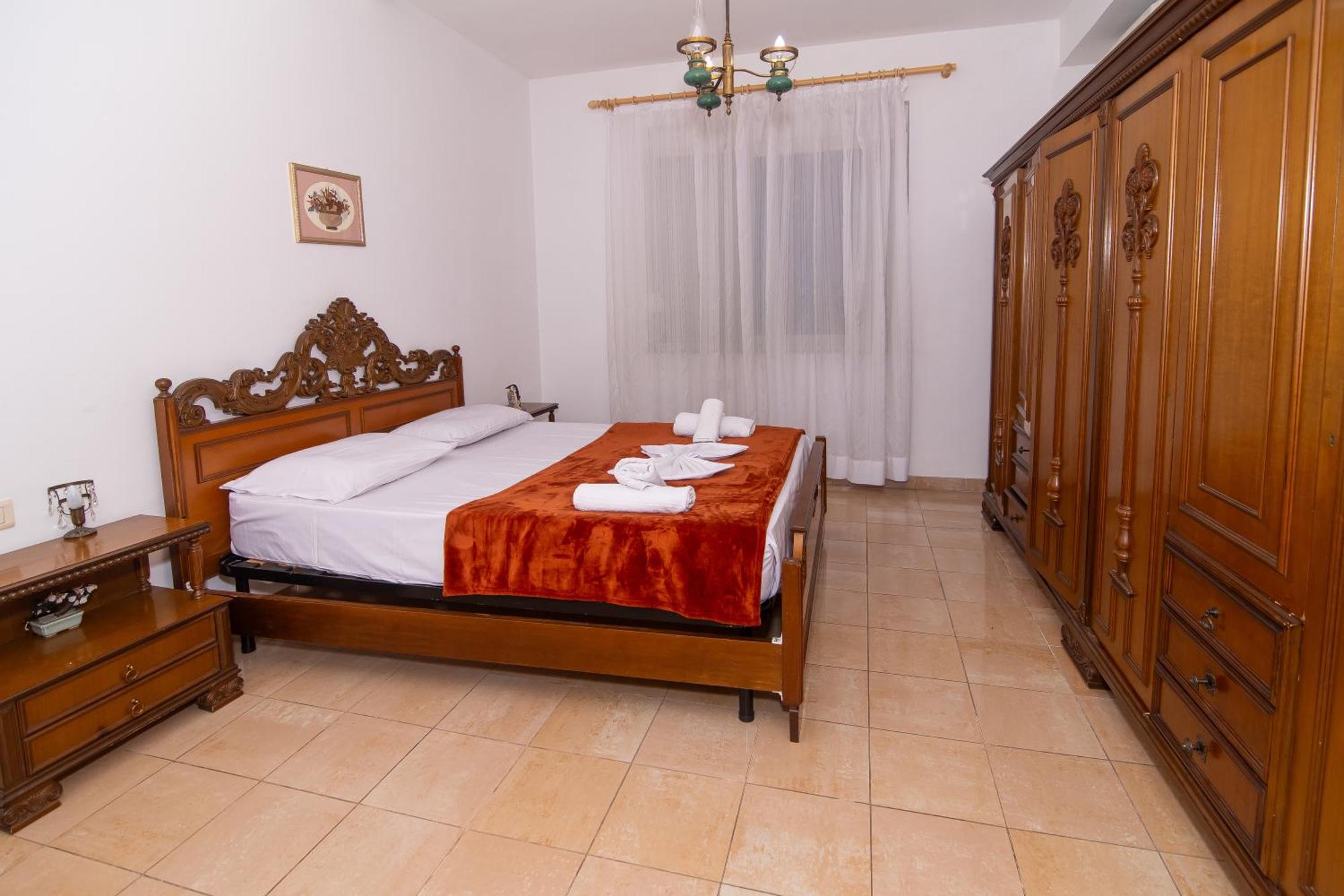 Vintage Blloku Apartment Tiranë Eksteriør bilde