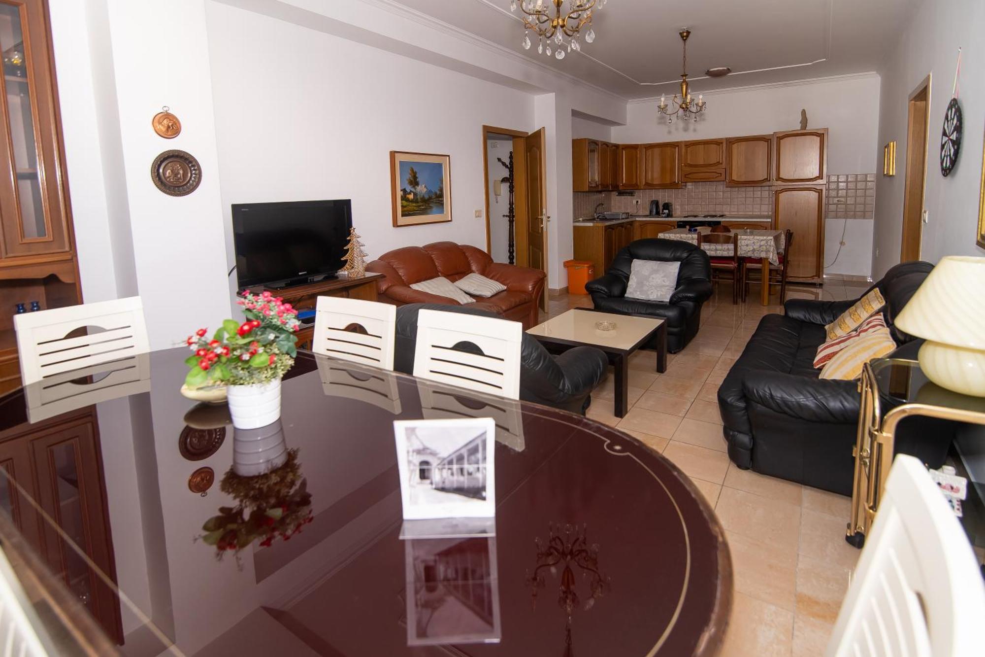 Vintage Blloku Apartment Tiranë Eksteriør bilde