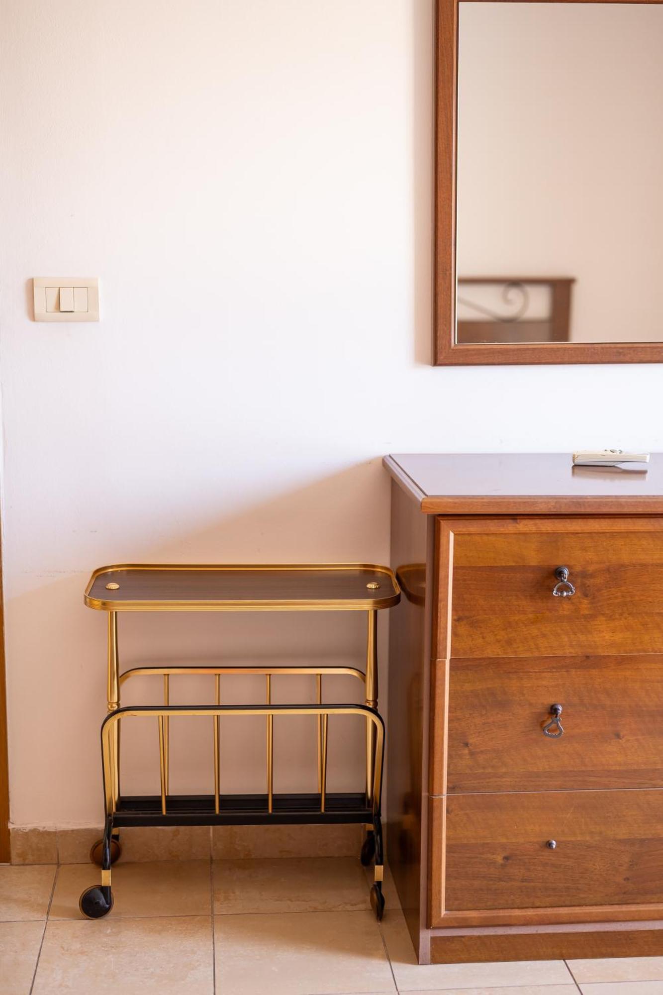 Vintage Blloku Apartment Tiranë Eksteriør bilde